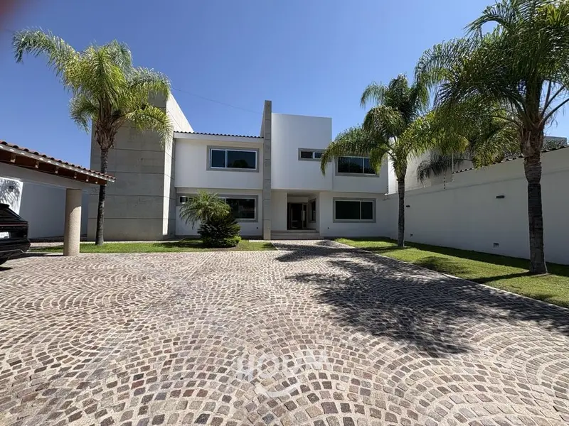 Casa en renta · Lomas de Juriquilla, Santiago de Querétaro, Querétaro