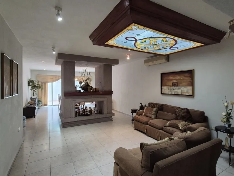 Casa en venta · Instituto Tecnológico de Estudios Superiores de Monterrey, Monterrey, Nuevo León