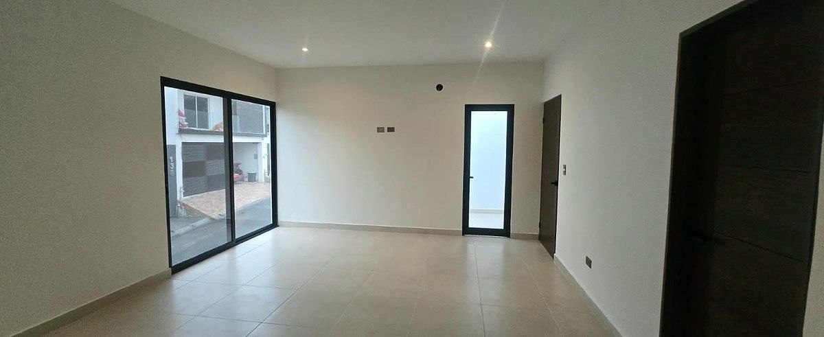 Casa en venta · Santoral, García, Nuevo León