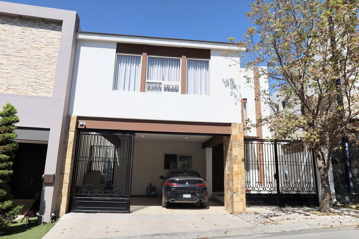 Casa en venta · Instituto Tecnológico de Estudios Superiores de Monterrey, Monterrey, Nuevo León