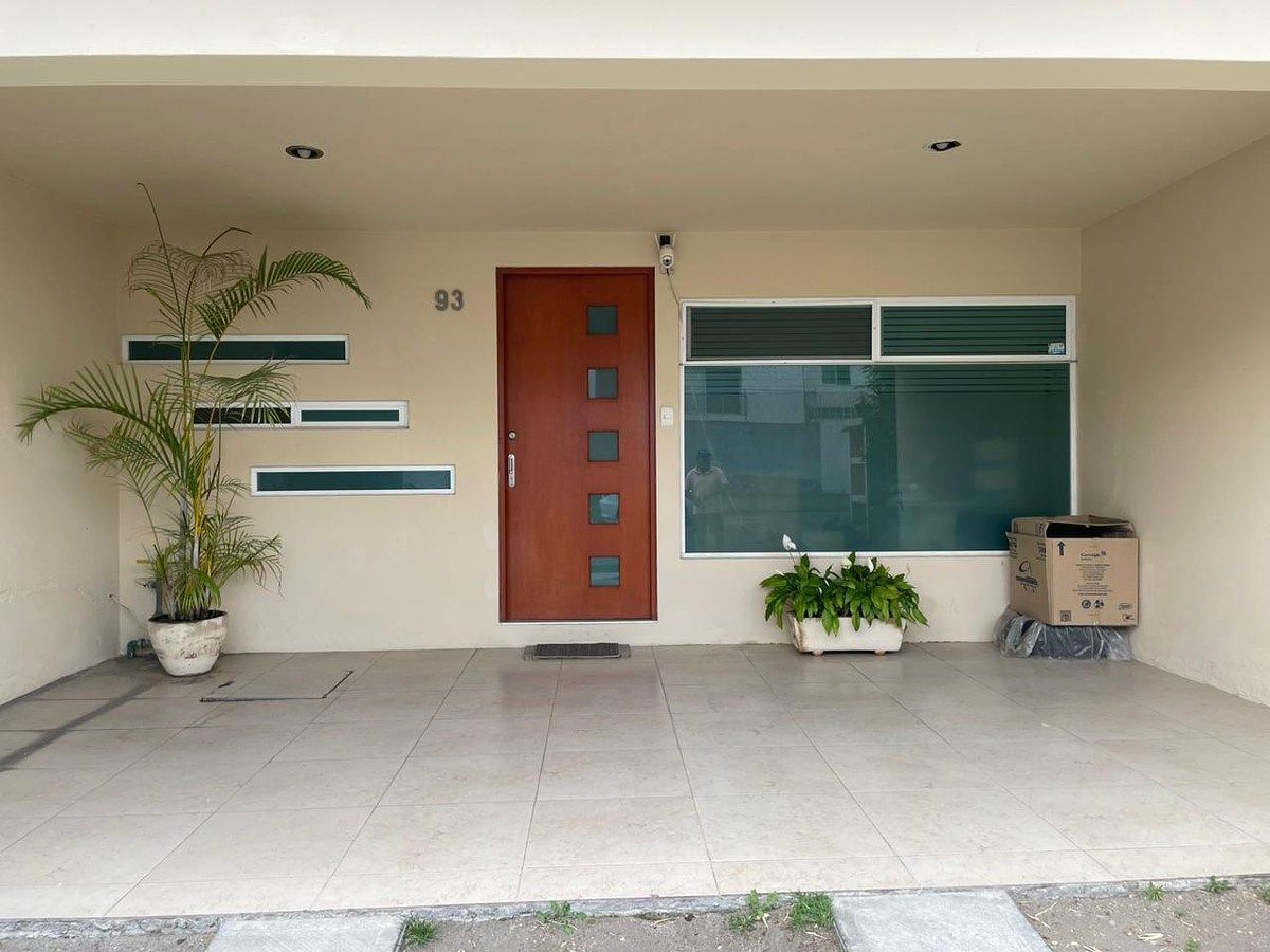 Casa en venta · Lomas del Valle, Puebla, Puebla