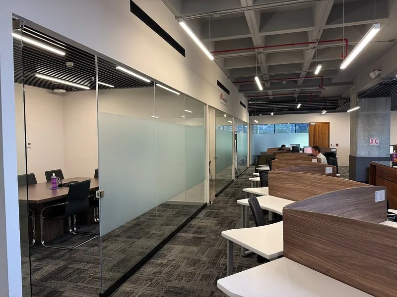 Oficina en renta · Corporativo Santa Engracia, San Pedro Garza García, Nuevo León