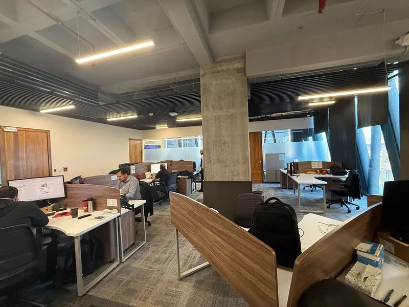Oficina en renta · Corporativo Santa Engracia, San Pedro Garza García, Nuevo León