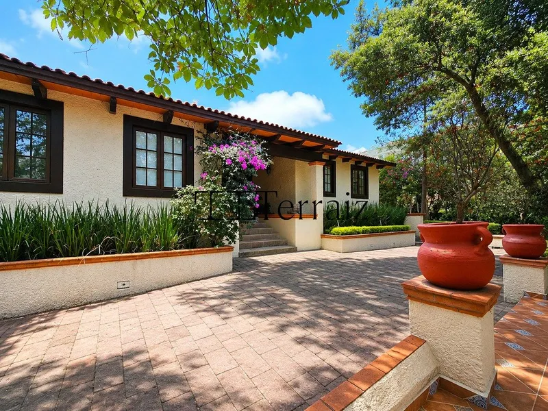 Casa en renta · Hacienda de Valle Escondido, Atizapán de Zaragoza, Estado de México