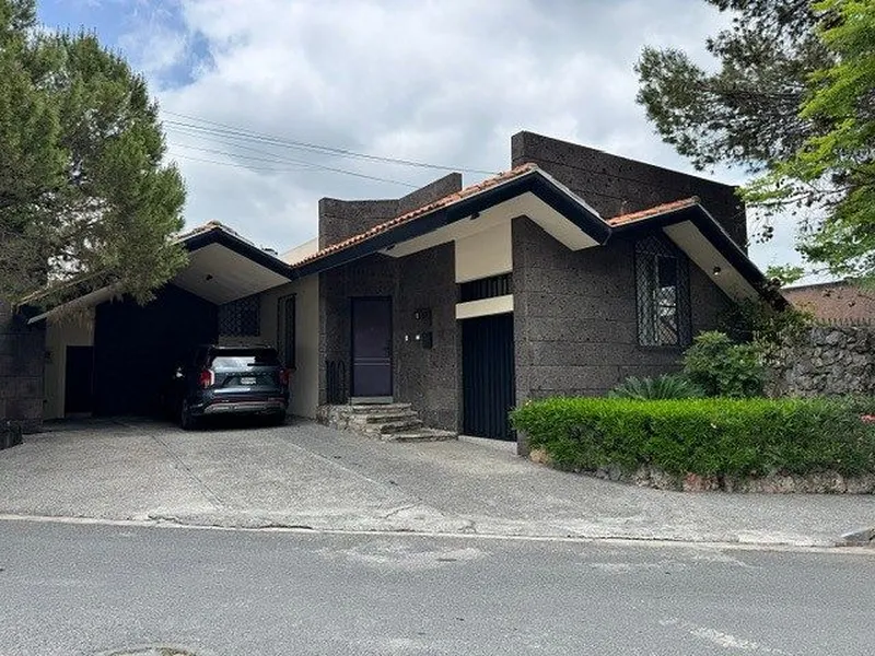 Casa en renta · Valle de San Ángel Rincón Francés, San Pedro Garza García, Nuevo León