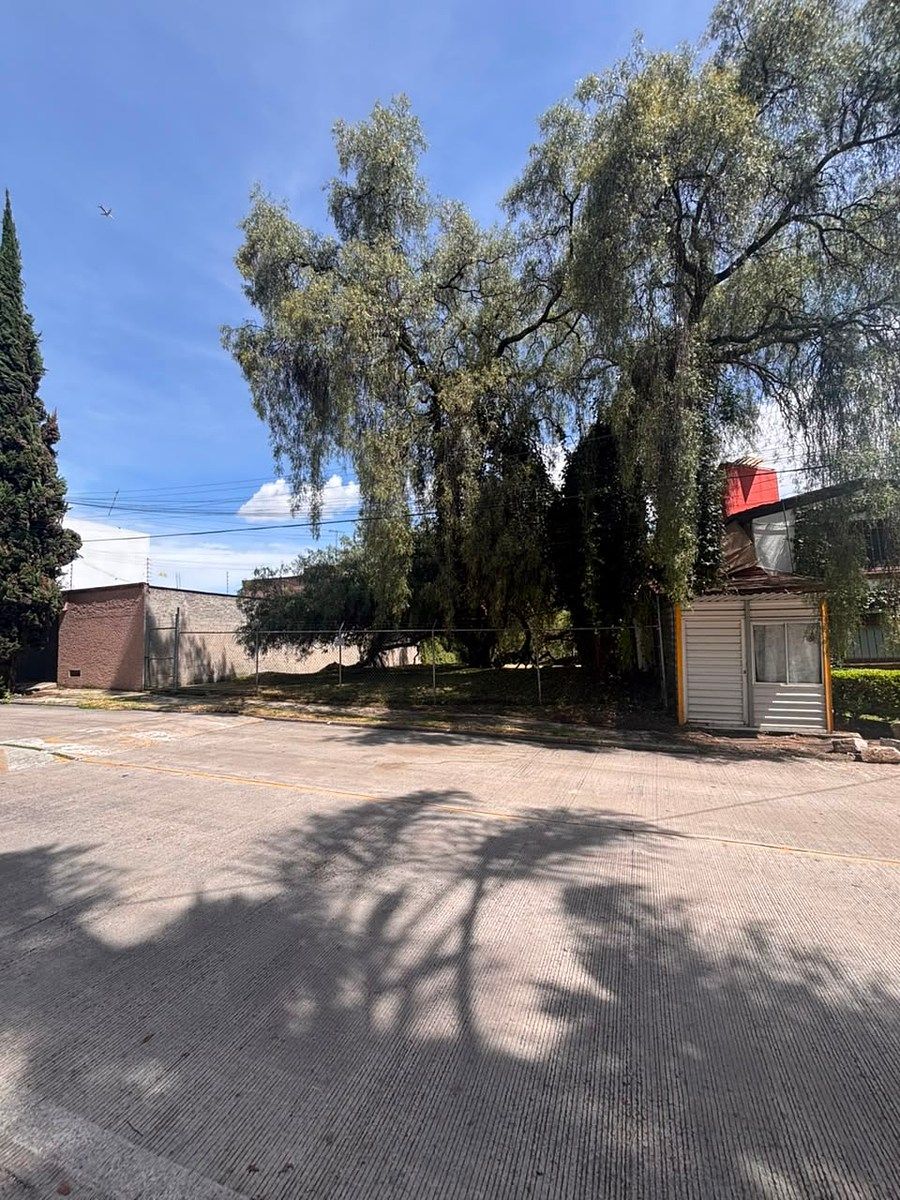 Casa en venta · Lomas de Tecamachalco Sección Bosques I y II, Huixquilucan, Estado de México Casa en venta · Lomas de Tecamachalco Sección Bosques I y II, Huixquilucan, Estado de México