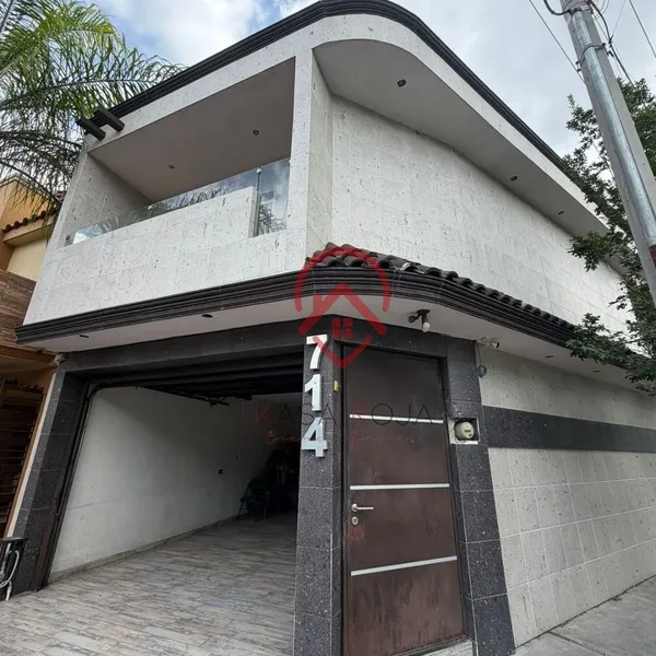 Casa en venta · Jardines de San Patricio, Apodaca, Nuevo León