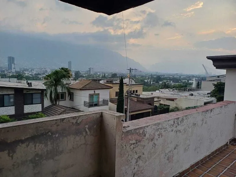 Casa en venta · Fuentes del Valle, San Pedro Garza García, Nuevo León