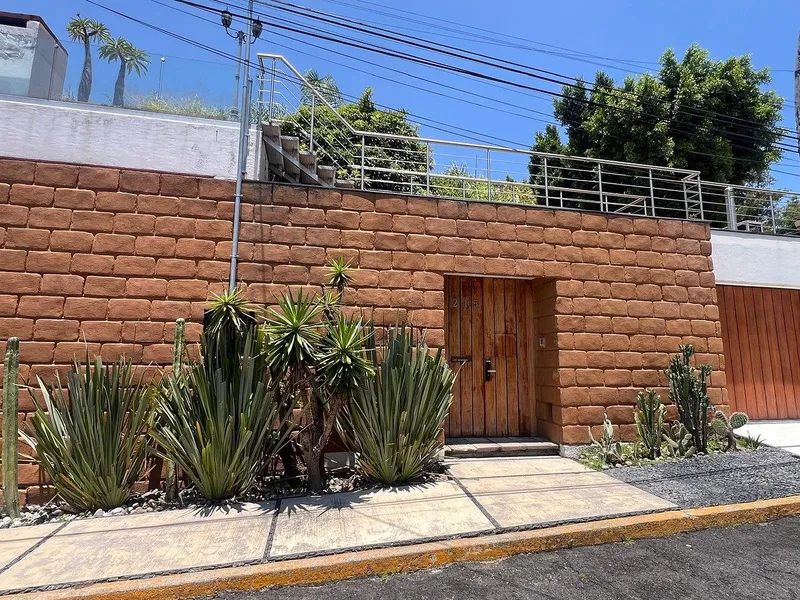 Casa en venta · Lomas Hipódromo, Naucalpan de Juárez, Estado de México