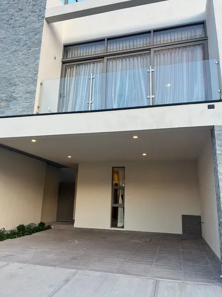 Casa en venta · Las Huertas, Santiago, Nuevo León Casa en venta · Las Huertas, Santiago, Nuevo León