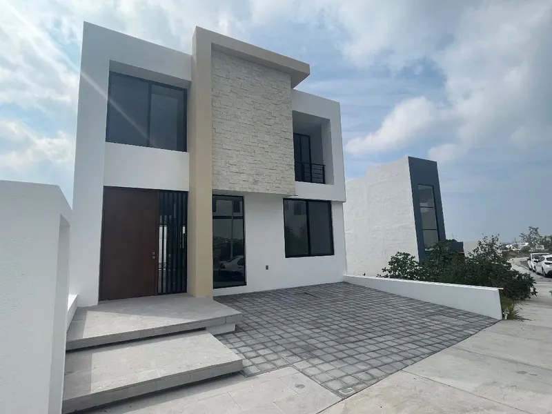 Casa en venta · Nuevo Refugio, Santiago de Querétaro, Querétaro