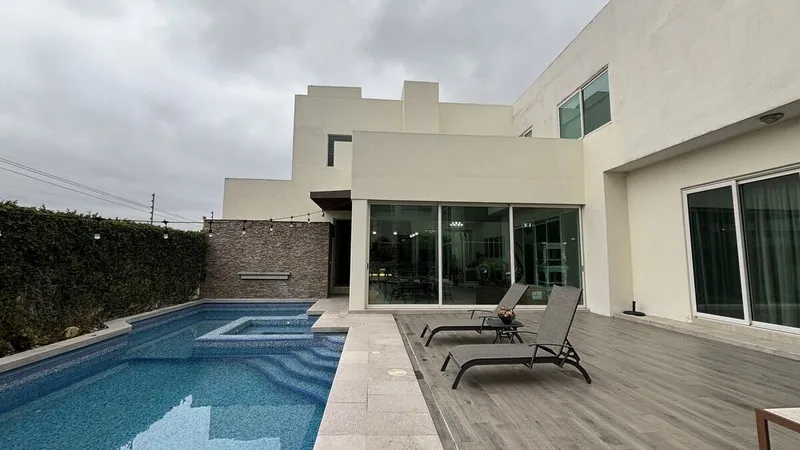 Casa en venta · El Vergel, Monterrey, Nuevo León