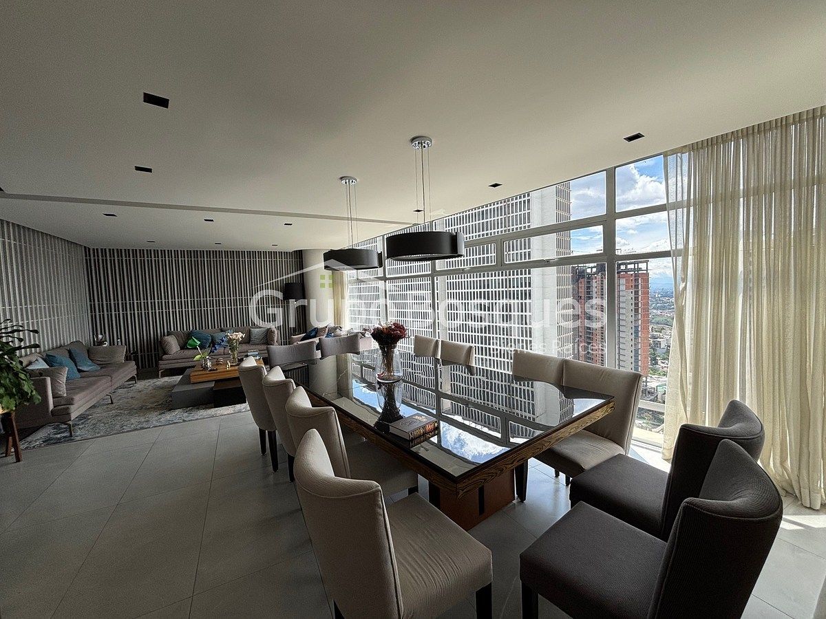Departamento en venta · Bosque Real, Huixquilucan, Estado de México