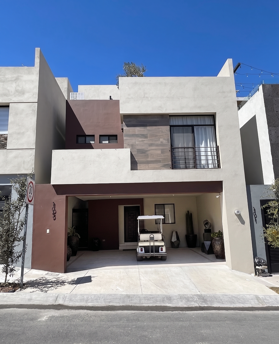 Casa en venta · Rincón de la Sierra, Monterrey, Nuevo León