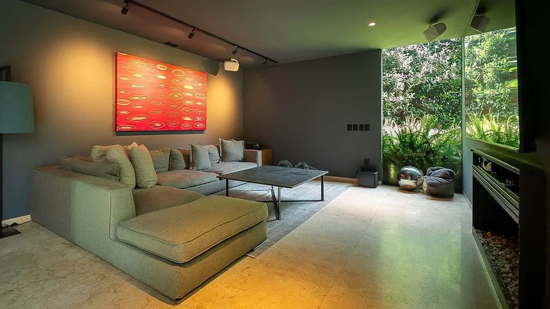 Casa en venta · Lomas Altas, Miguel Hidalgo, Ciudad de México Casa en venta · Lomas Altas, Miguel Hidalgo, Ciudad de México