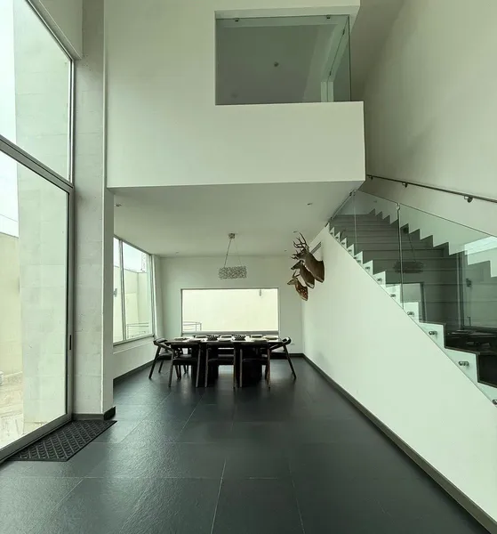 Departamento en renta · Del Valle, San Pedro Garza García, Nuevo León