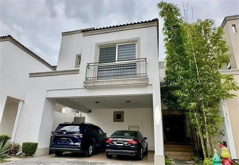 Casa en venta · Vistancias, Monterrey, Nuevo León Casa en venta · Vistancias, Monterrey, Nuevo León