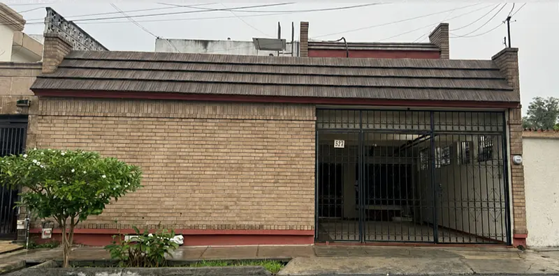 Casa en venta · Mitras Centro, Monterrey, Nuevo León Casa en venta · Mitras Centro, Monterrey, Nuevo León