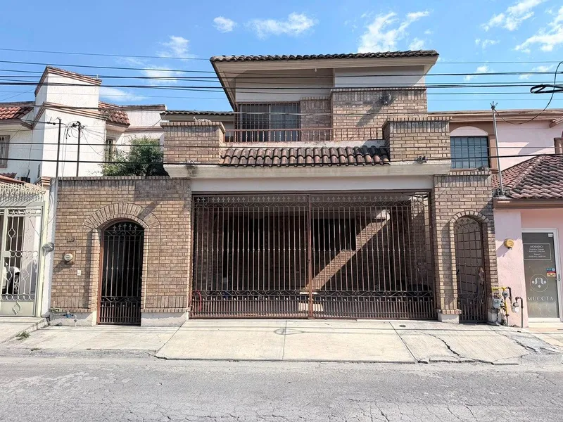 Casa en venta · Contry Sol, Guadalupe, Nuevo León
