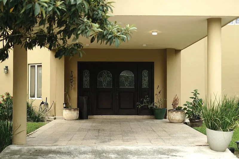 Casa en venta · Yerbaniz, Santiago, Nuevo León Casa en venta · Yerbaniz, Santiago, Nuevo León