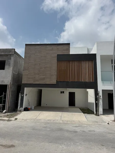Casa en venta · Cumbres Santa Clara 3er Sector, Monterrey, Nuevo León