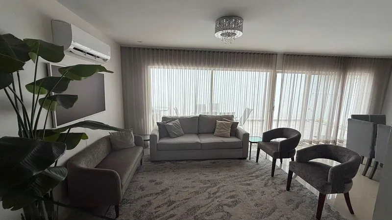 Casa en venta · Cumbres Madeira, Monterrey, Nuevo León
