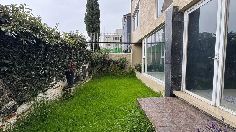 Casa en venta · Lomas De Las Águilas, Las Águilas, Álvaro Obregón, Ciudad de México Casa en venta · Lomas De Las Águilas, Las Águilas, Álvaro Obregón, Ciudad de México