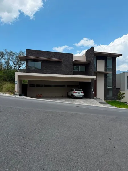 Casa en venta · Sierra Alta, Monterrey, Nuevo León Casa en venta · Sierra Alta, Monterrey, Nuevo León