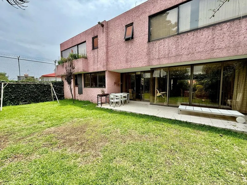 Casa en venta · Lomas de Tecamachalco Sección Bosques I y II, Huixquilucan, Estado de México Casa en venta · Lomas de Tecamachalco Sección Bosques I y II, Huixquilucan, Estado de México