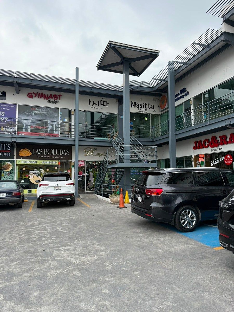 Comercio en renta · Niño Artillero, Monterrey, Nuevo León