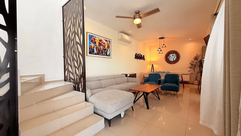 Casa en venta · Valle del Country, Guadalupe, Nuevo León