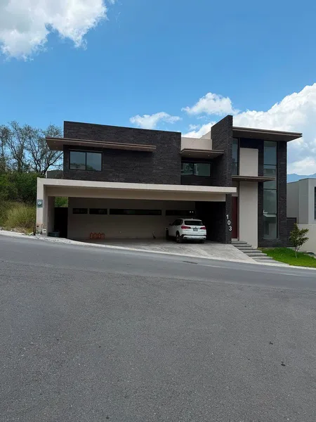 Casa en venta · Sierra Alta, Monterrey, Nuevo León