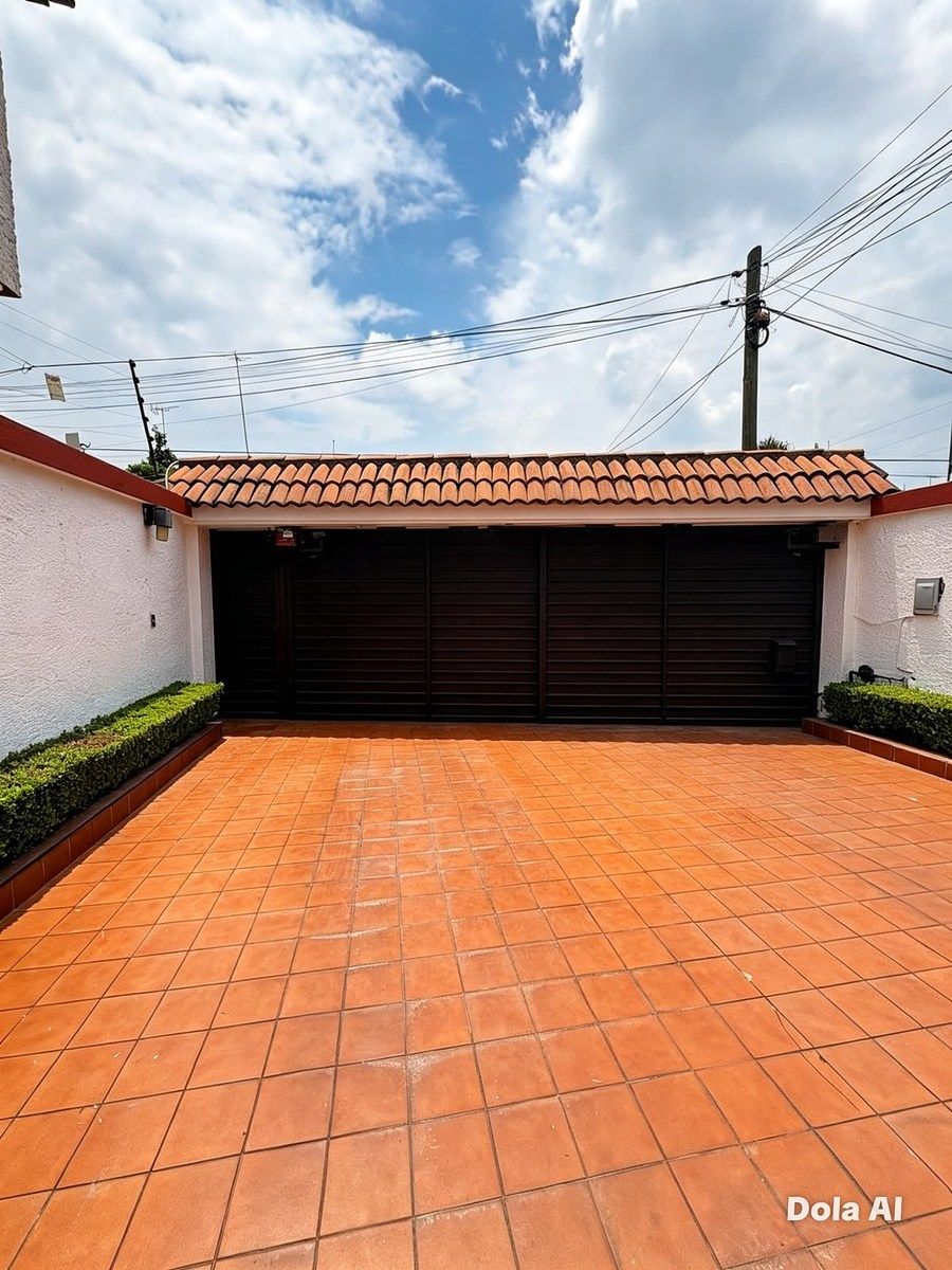 Casa en venta · Jardines de Satélite, Naucalpan de Juárez, Estado de México