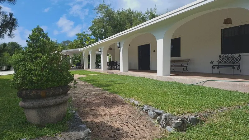 Casa en venta · Huajuquito o los Cavazos, Santiago, Nuevo León