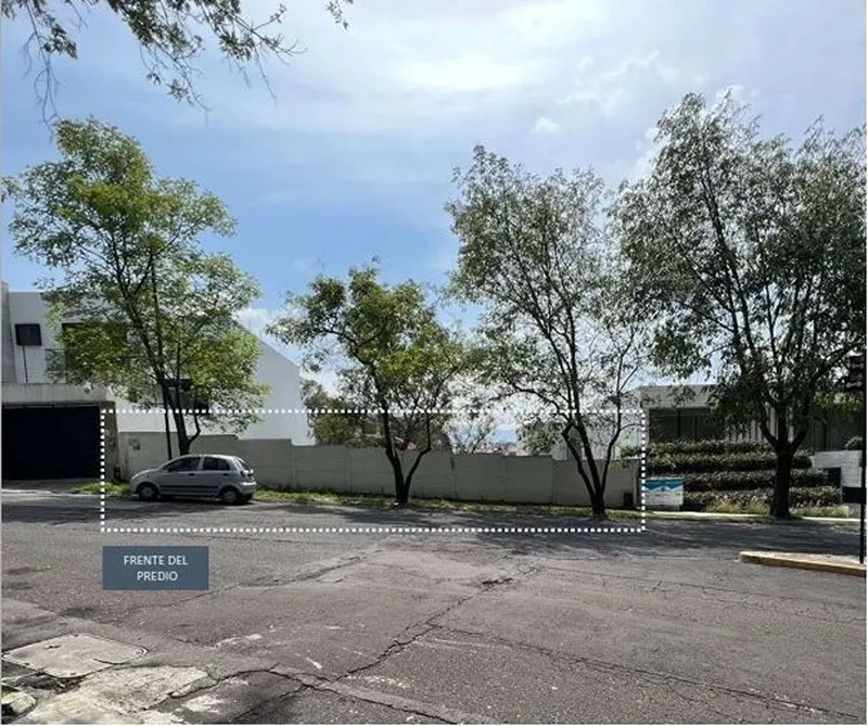 Lote en venta · Bosques de las Lomas, Cuajimalpa de Morelos, Ciudad de México
