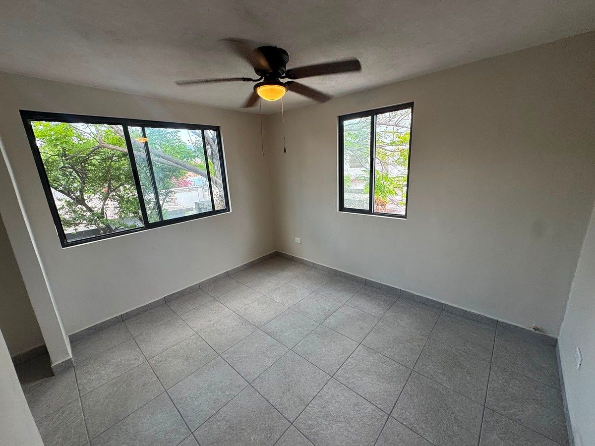 Casa en venta · Residencial Abraham Lincoln, Monterrey, Nuevo León