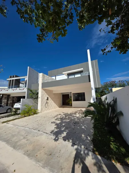 Casa en venta · Xcanatún, Mérida, Yucatán