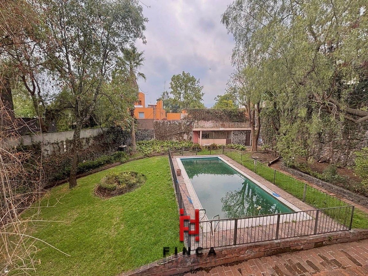Casa en venta · Ampliación Piloto Adolfo Lopez Mateos, Piloto Adolfo Lopez Mateos, Álvaro Obregón, Ciudad de México