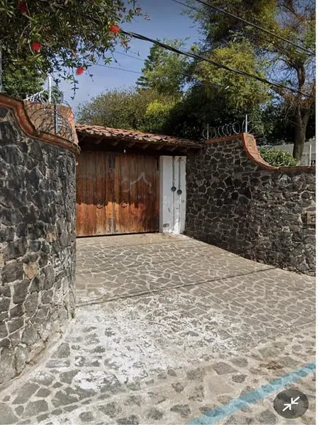 Casa en venta · Ampliación Lomas de San Bernabé, La Magdalena Contreras, Ciudad de México