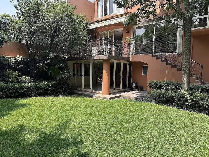 Casa en venta · Lomas de Tecamachalco, Naucalpan de Juárez, Estado de México