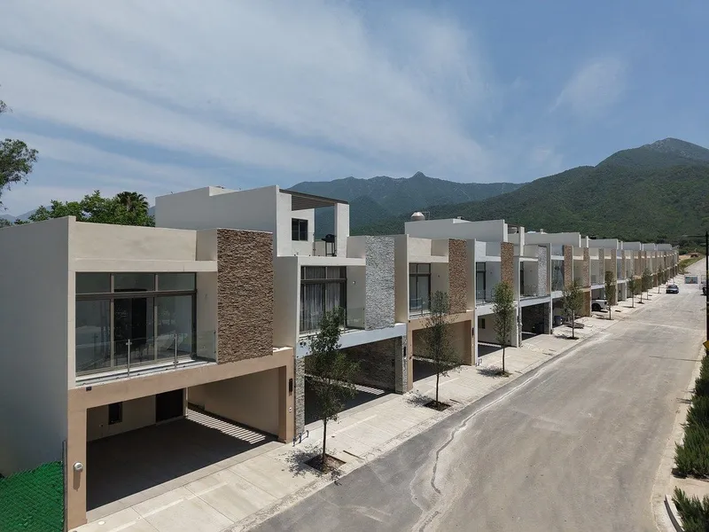 Casa en venta · Las Huertas, Santiago, Nuevo León