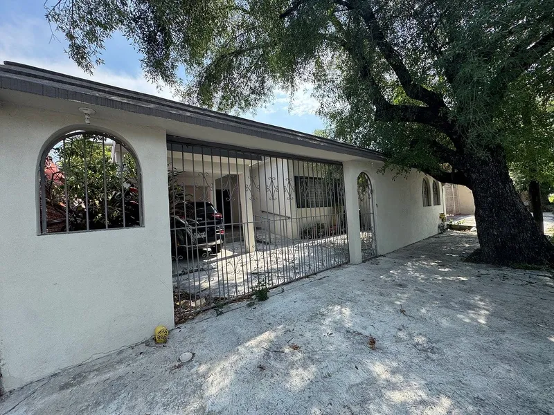 Casa en venta · Roma, Monterrey, Nuevo León