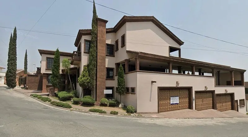 Casa en venta · Las Cumbres, Monterrey, Nuevo León