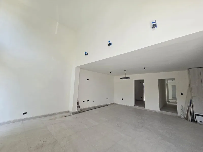 Casa en venta · Las Cumbres, Monterrey, Nuevo León Casa en venta · Las Cumbres, Monterrey, Nuevo León