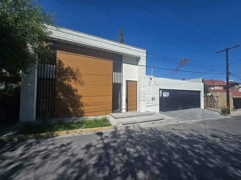 Casa en venta · Las Cumbres, Monterrey, Nuevo León