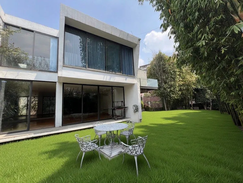 Casa en renta · Lomas de Tecamachalco Sección Bosques I y II, Huixquilucan, Estado de México