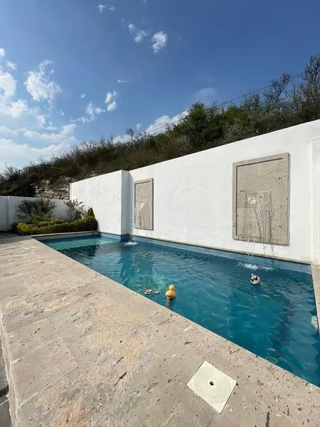 Casa en venta · Colinas de San Jerónimo, Monterrey, Nuevo León