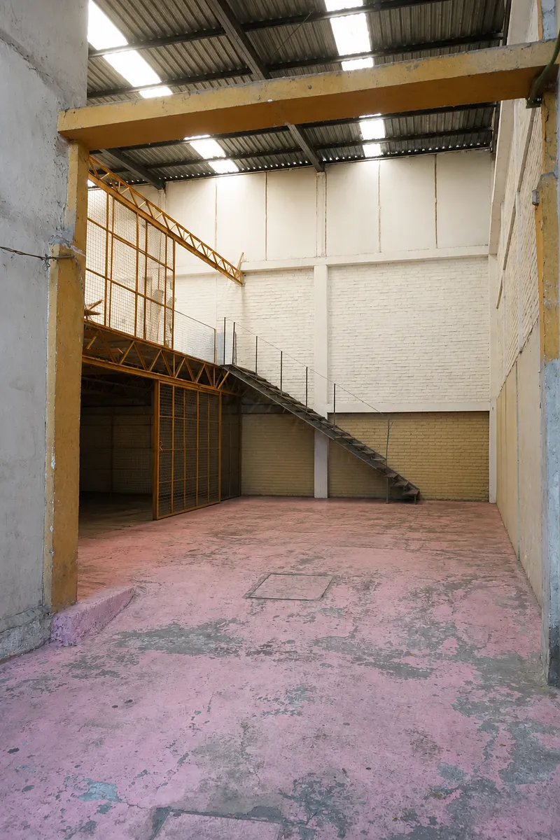 Bodega en renta · Reacomodo Valentín Gómez Farías, Álvaro Obregón, Ciudad de México