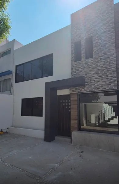 Casa en venta · Ciudad Satélite, Naucalpan de Juárez, Estado de México