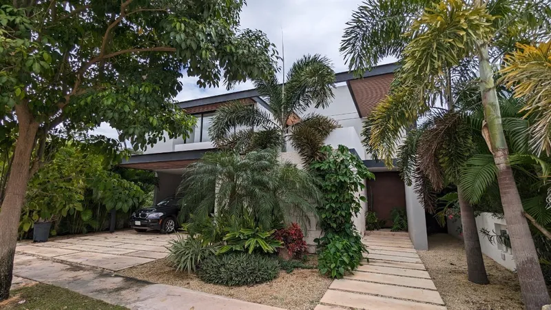 Condominio en renta · Yucatán Country Club, Mérida, Yucatán